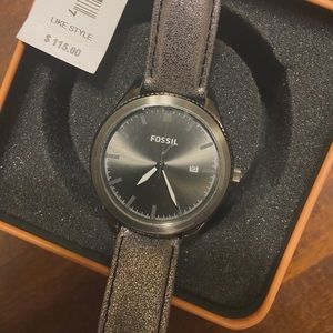 Womens fossil watch brand